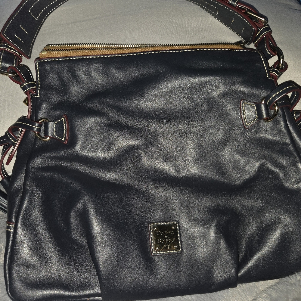 Dooney & Bourke Black Leather Womens Shoulder Bag